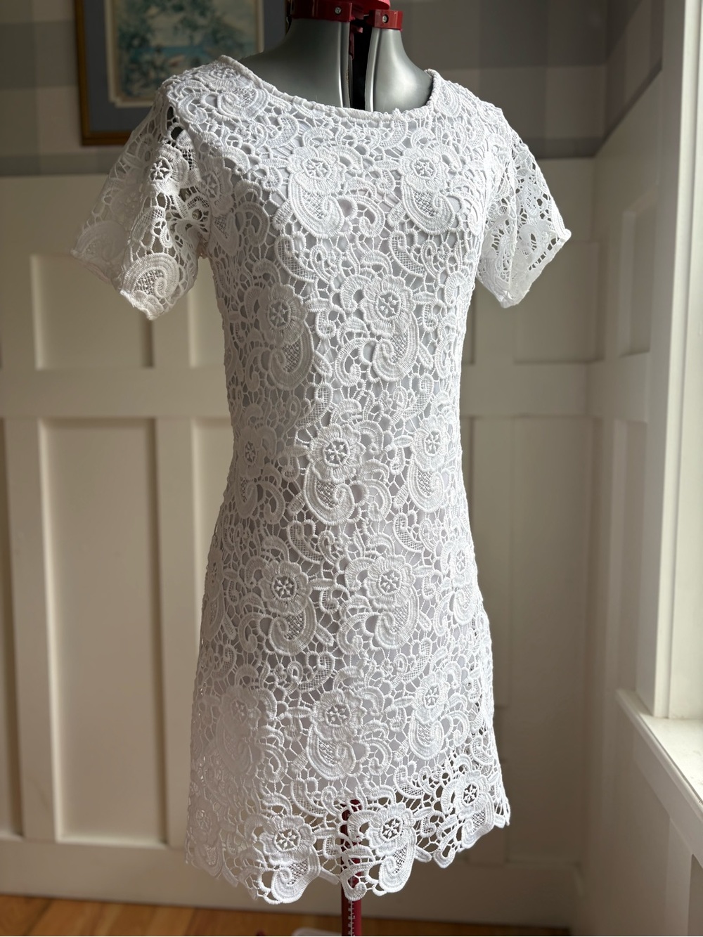 Coastal Summer White Lace Mini Dress with Floral Crochet Medium